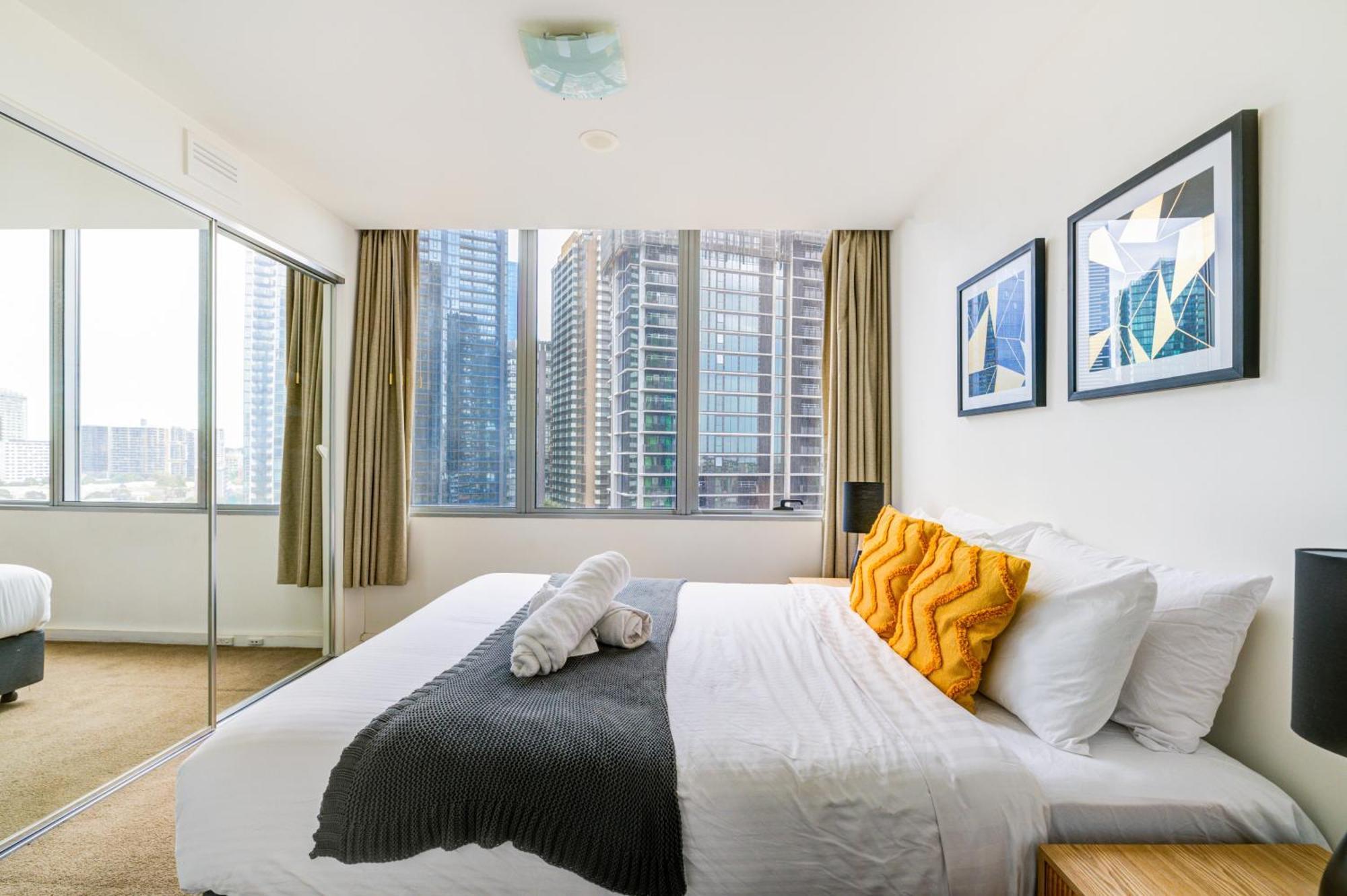 Mega Style Apartments Mainpoint เมลเบิร์น ห้อง รูปภาพ
